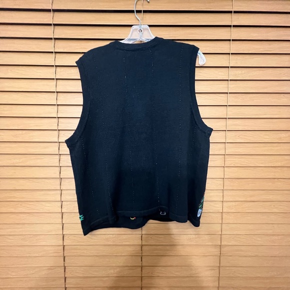 Vintages Victoria Jones Ugly Christmas grandma beaded sweater vest Sz M - Picture 4 of 6